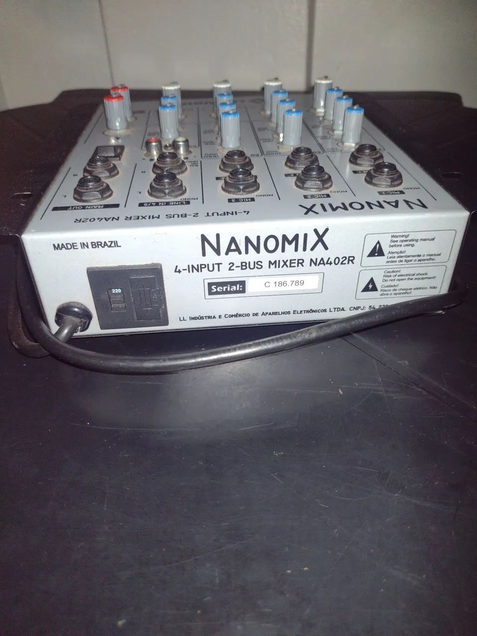 Mesa de som analógica LL Audio Nanomix NA402. - Aparelhos de Som