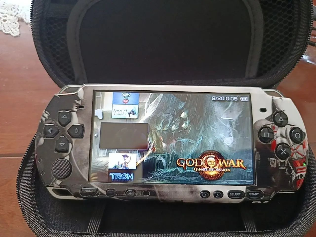PSP 2000 Sony - Novíssimo - Desbloqueado - Foto 2