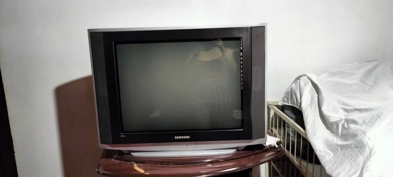 TV Samsung 21"