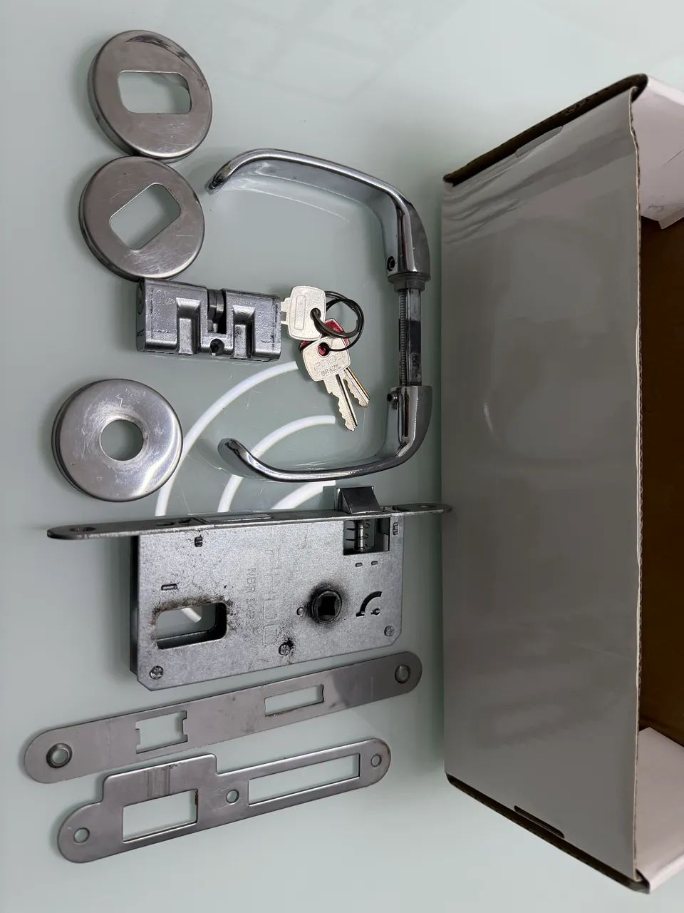 FECHADURA PARA PORTA MARCA PADO  - Foto 2