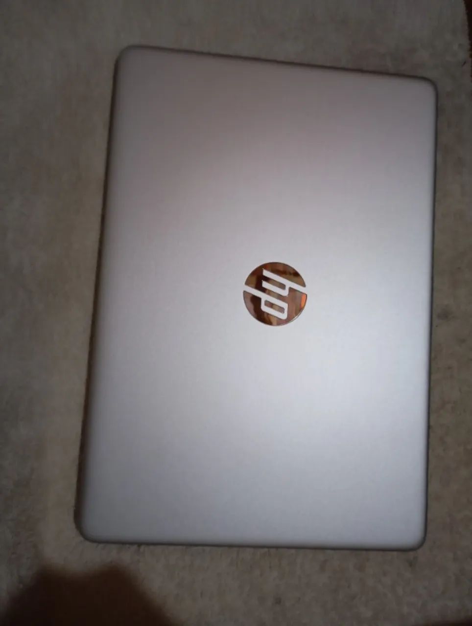 Notebook HP 14 - Intel 14 - Prata SSD e Tela HD