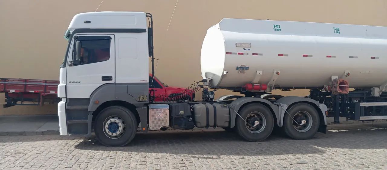 Mercedes Benz Axor 2644 S/LS - Foto 4