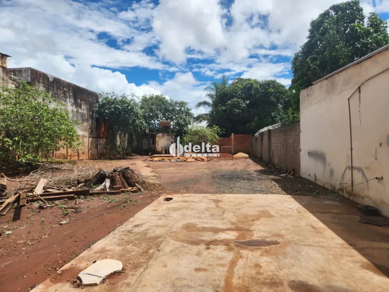 Terreno disponível para locação e venda no bairro Saraiva em Uberlândia-MG - Foto 6