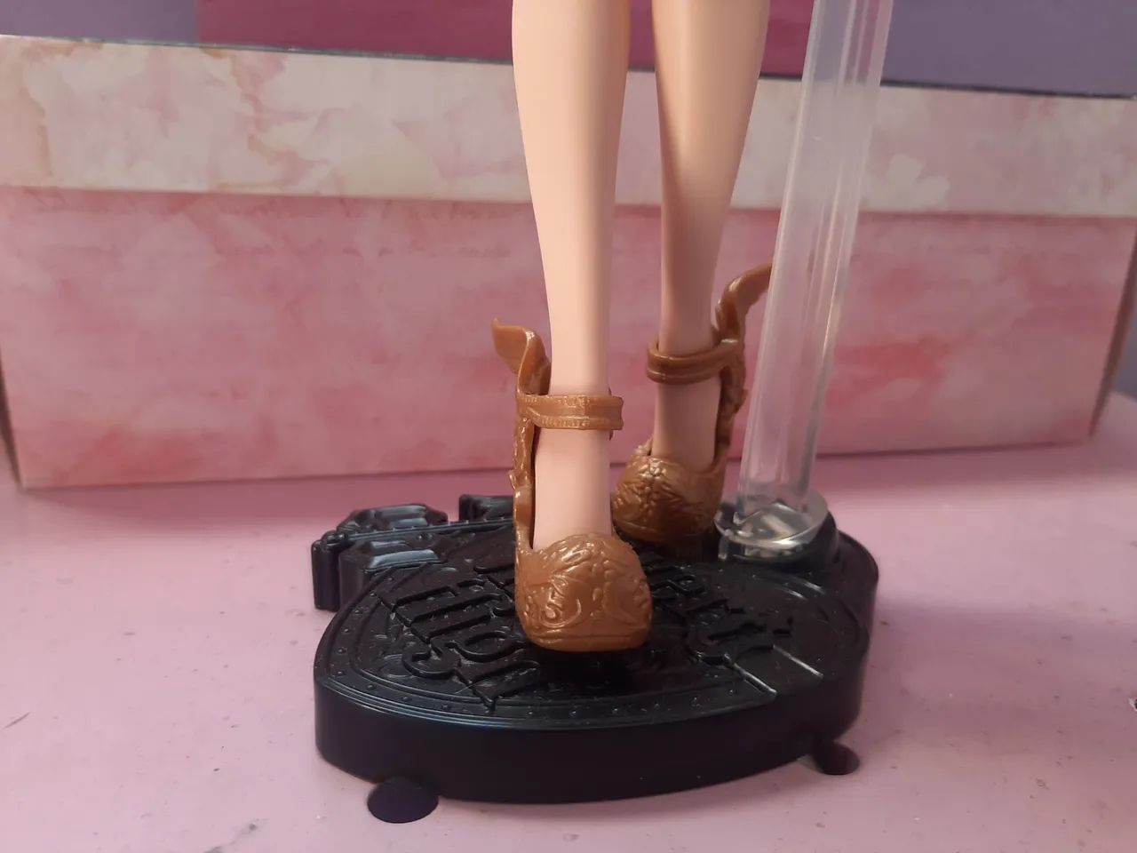 C.A Cupid w2 Completa - Boneca Cupido Ever After High  - Foto 2