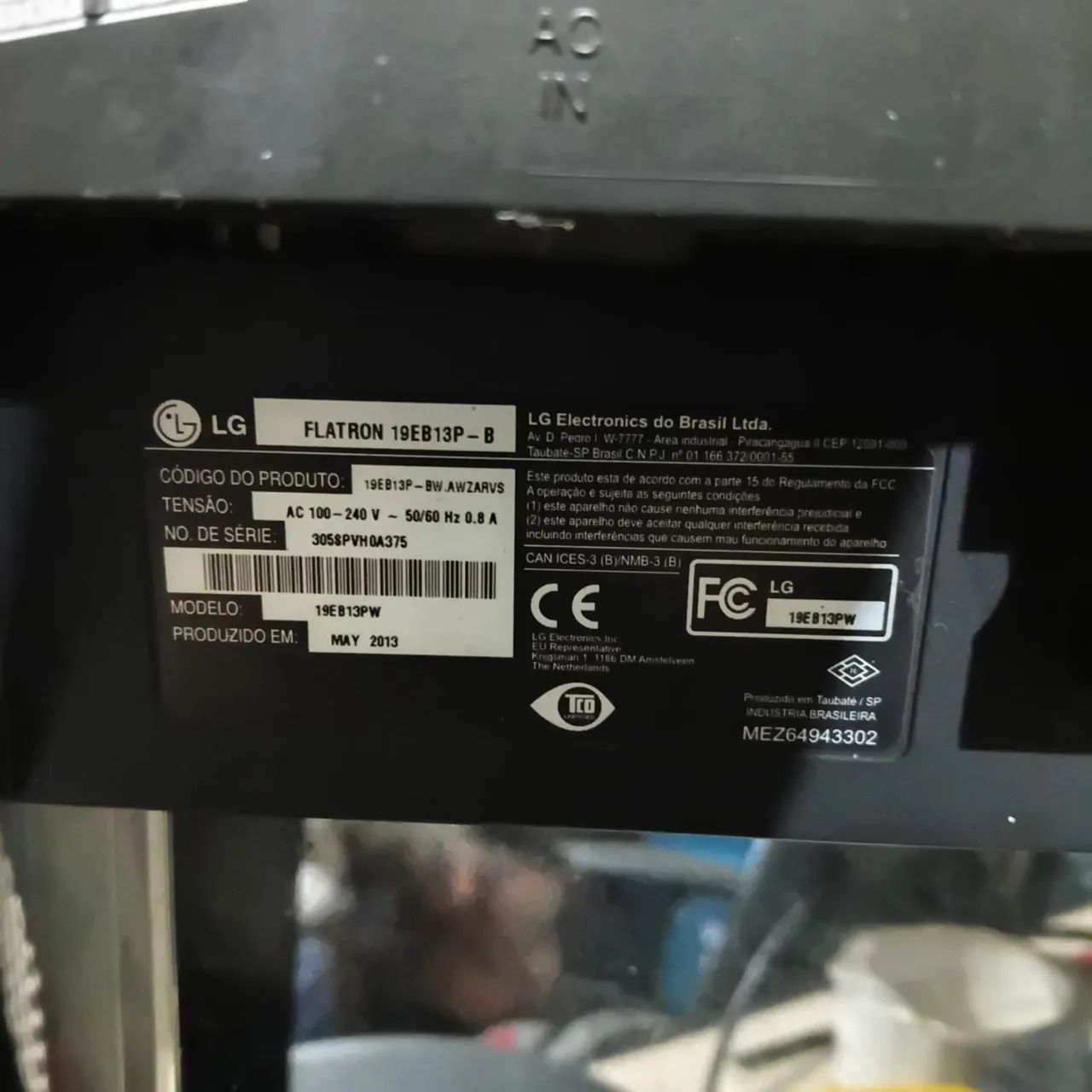 Monitor LG Flatron 19" LED 19EB13 - Base Ajustável - Foto 3
