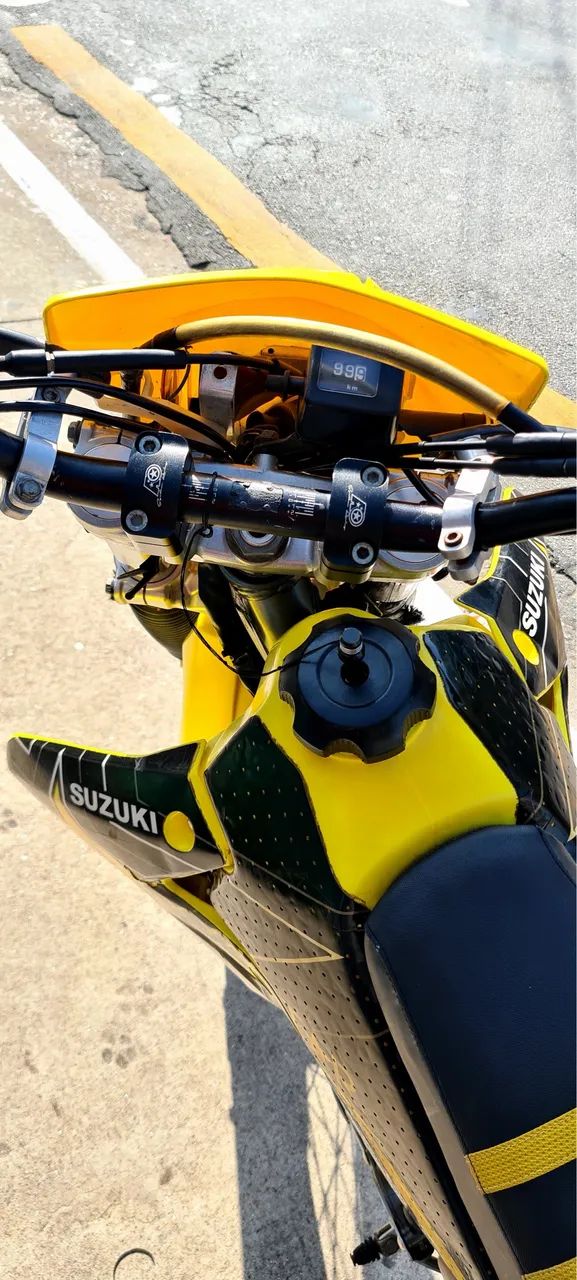Dr 400e 2012  - Foto 2