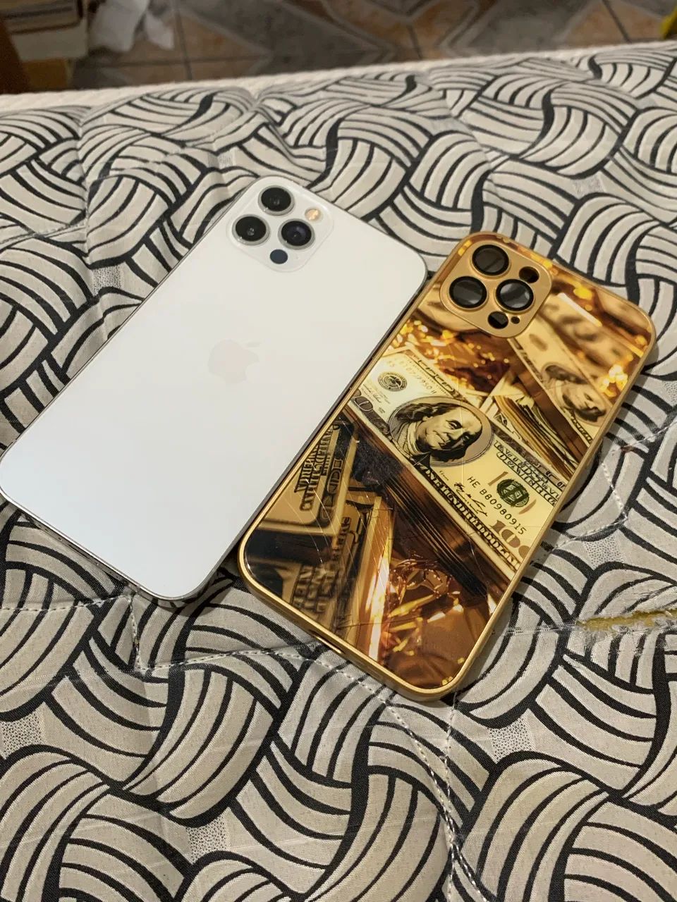 IPHONE 12 PRO 128 - Foto 2