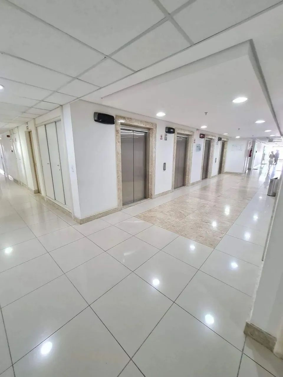 Comercial à venda em rua pública, PARALELA, Salvador, BA - Foto 7