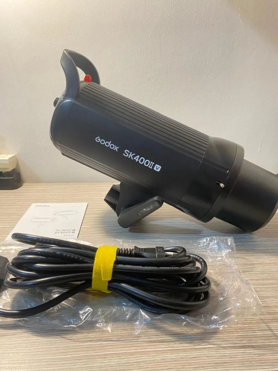 Flash Tocha Godox SK400II V à venda - Nunca Usado! - Câmeras e ...