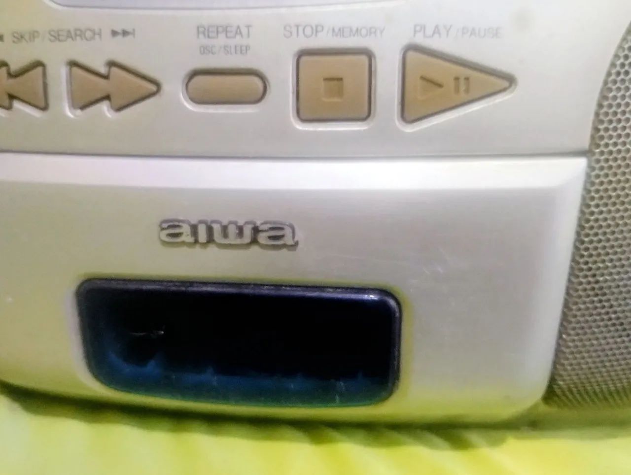 Rádio cd aiwa - Foto 2