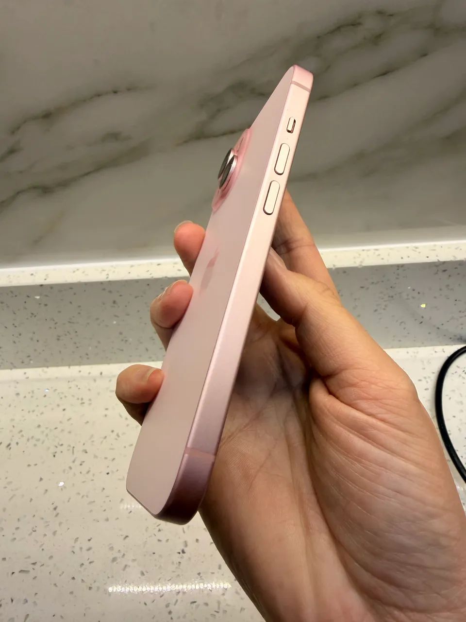 iPhone 15 rosa - Foto 2