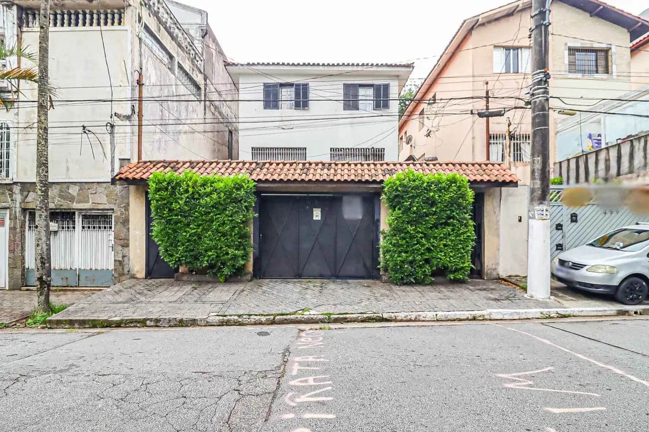 Casa comercial na Rua das Rolinhas, 492  290 m²