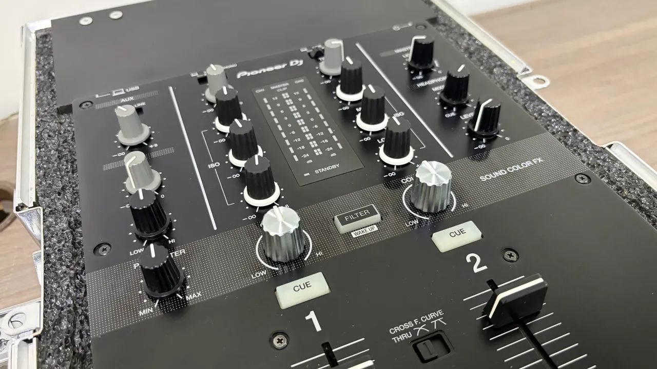 Mixer DJM 250mk2 + case.  - Foto 4