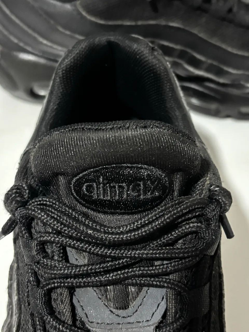 Air Max 95 All Black  - Foto 2