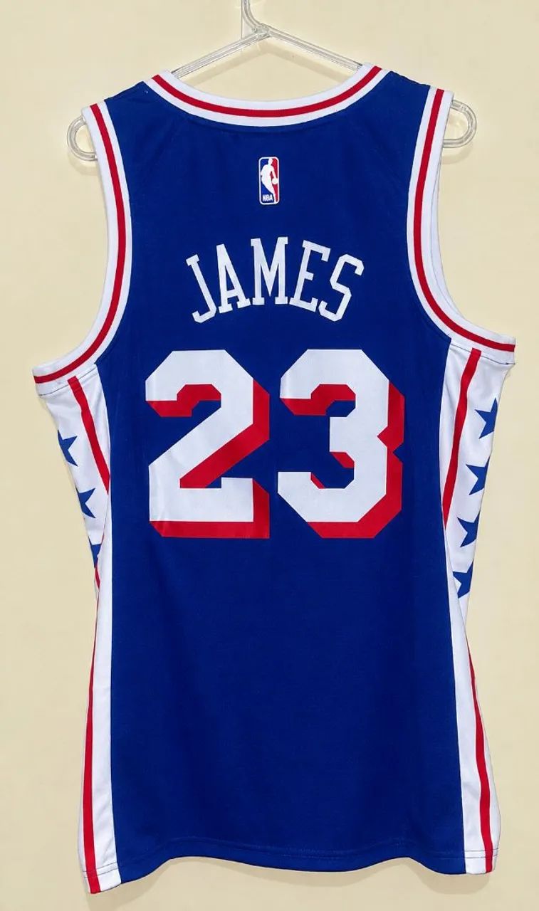 76ers LeBron James - Foto 2