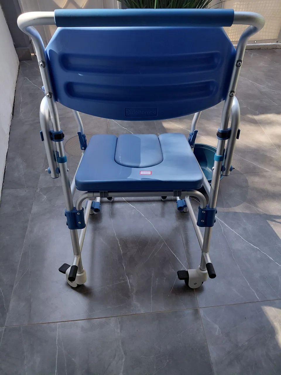 Cadeira para idoso nova - Foto 2