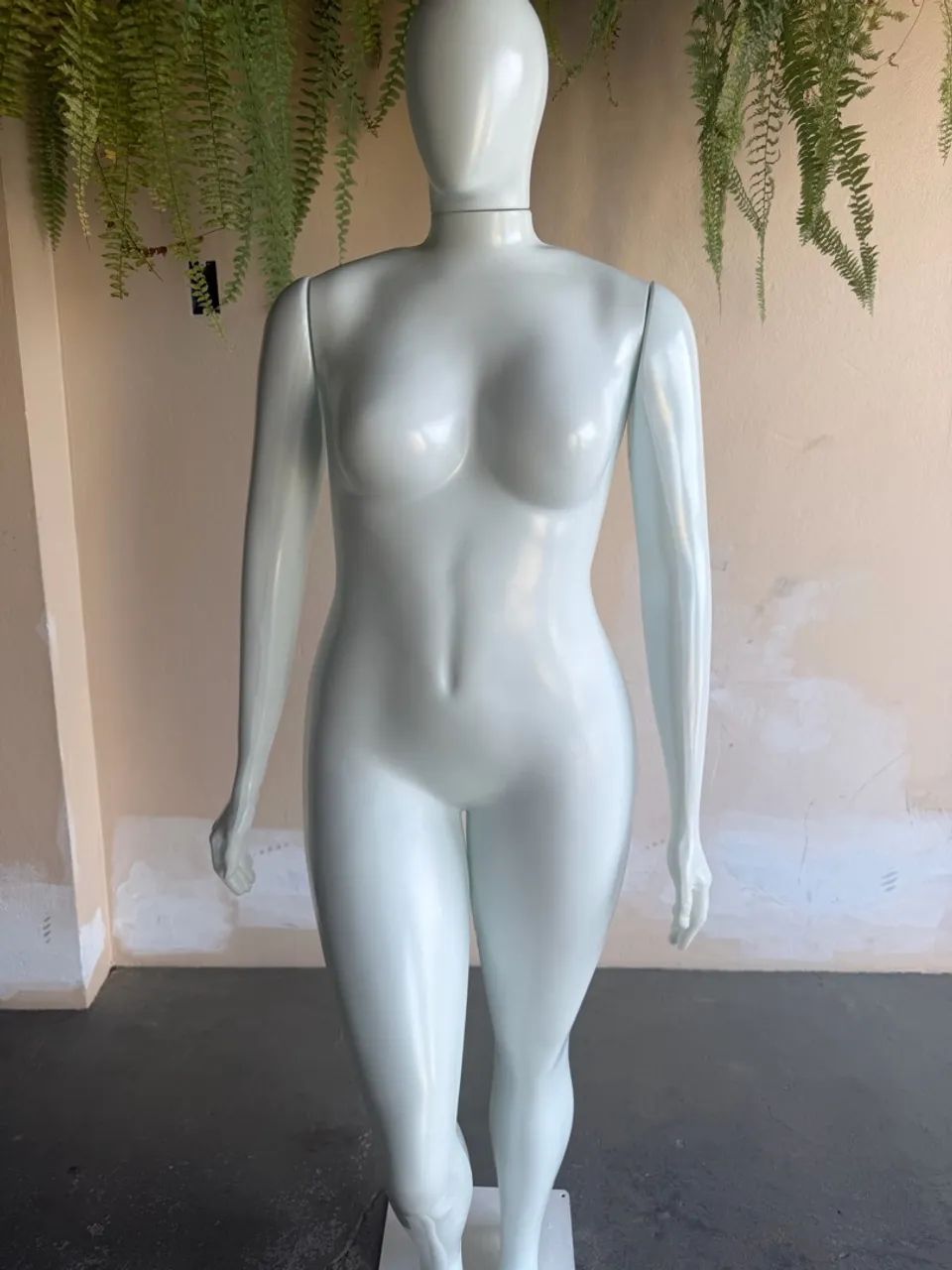 Manequim Feminino Plus Size