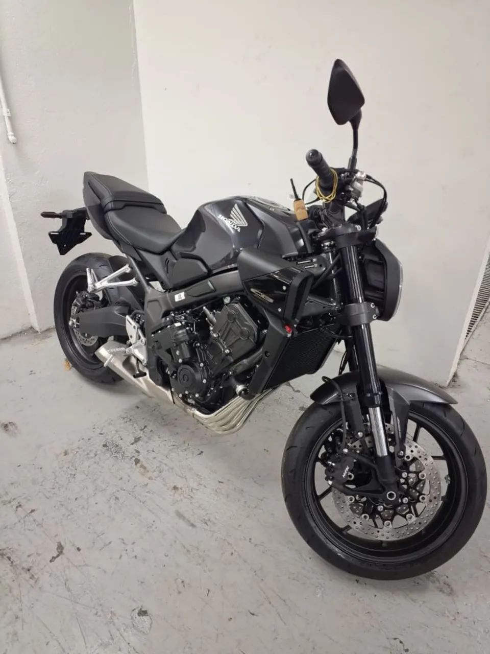 Cb 650 R E-Clutch OKm 2027 - Foto 2
