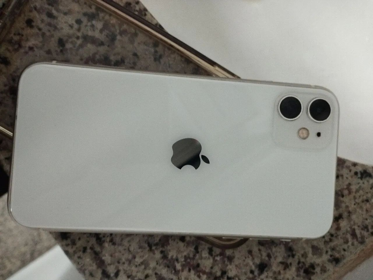 I phone 11 128gb