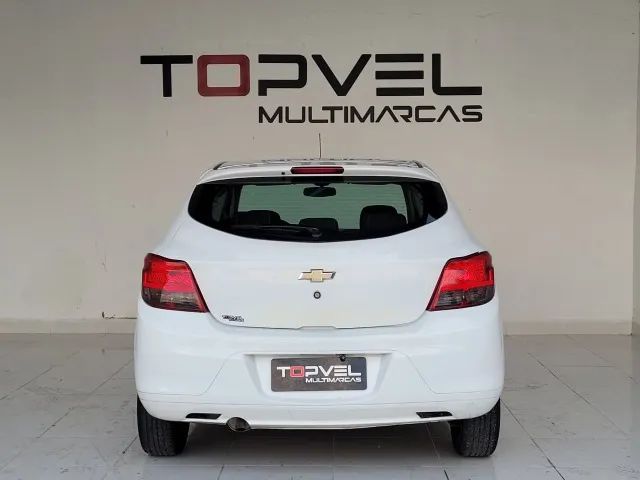 Chevrolet Onix JOY Hatch 1.0 8V Flex Mec. 4P 2019 - Foto 4