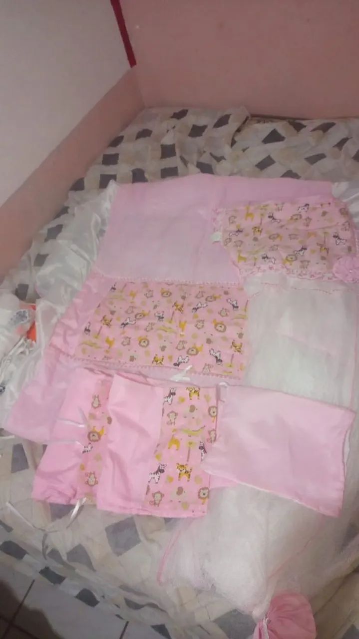 1 banheira feminina + kit berço feminino (Veja a descrição completa) - Foto 2