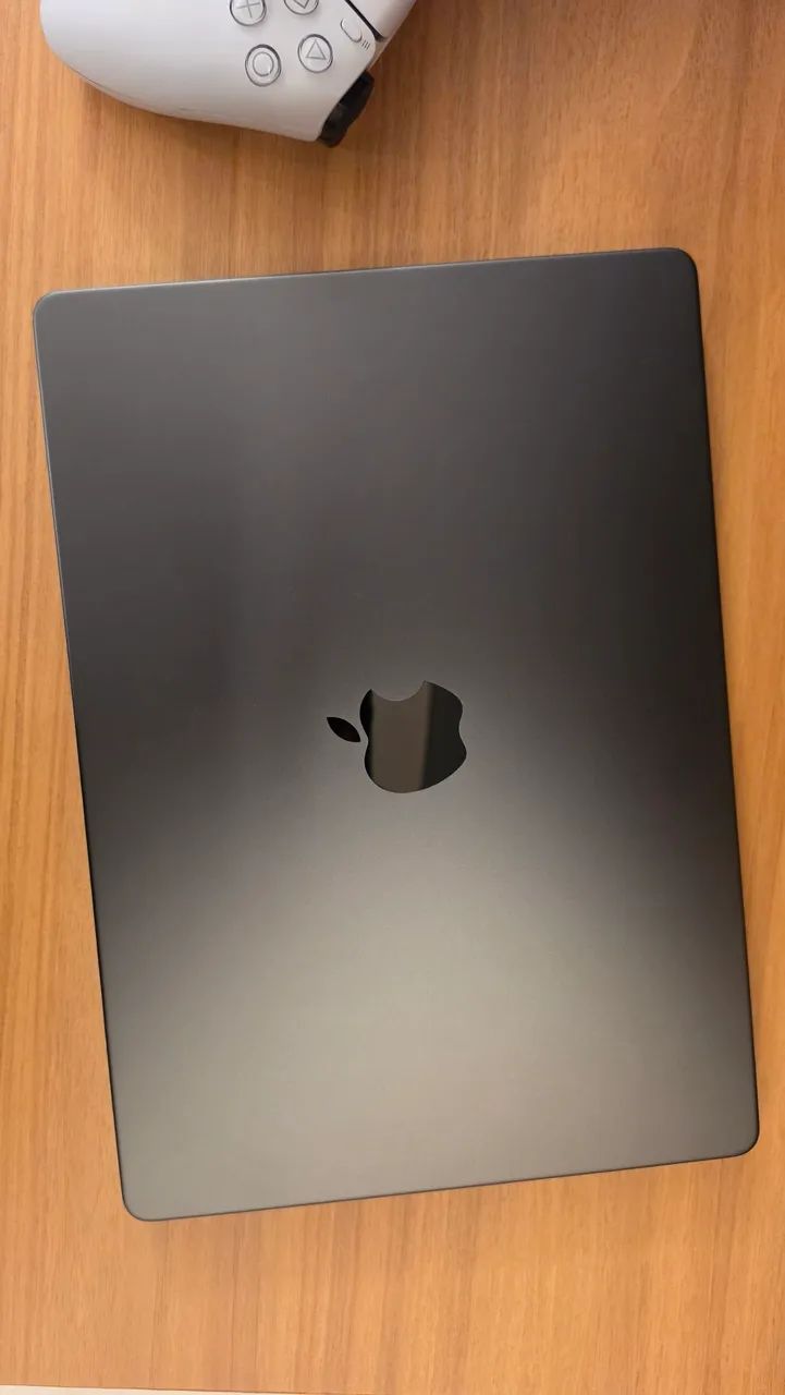 MacBook Pro 14" M5 Pro ? 24GB RAM / 2TB SSD / Space Black - Apenas 4 ciclos - Foto 3