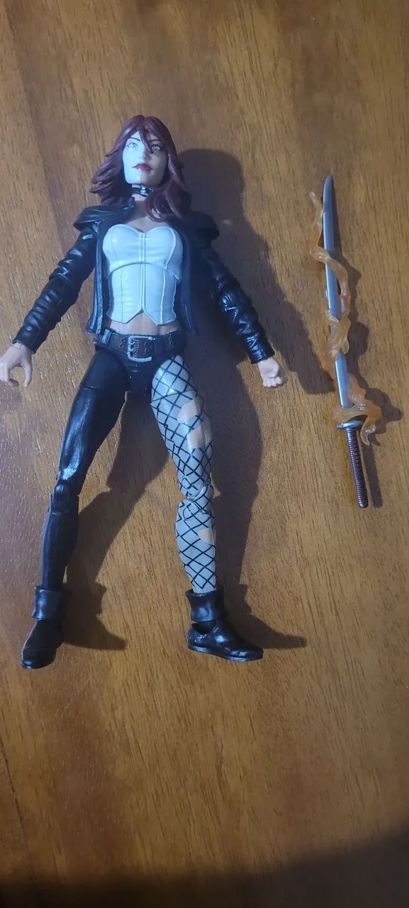 Mary Tifoide marvel legends 
