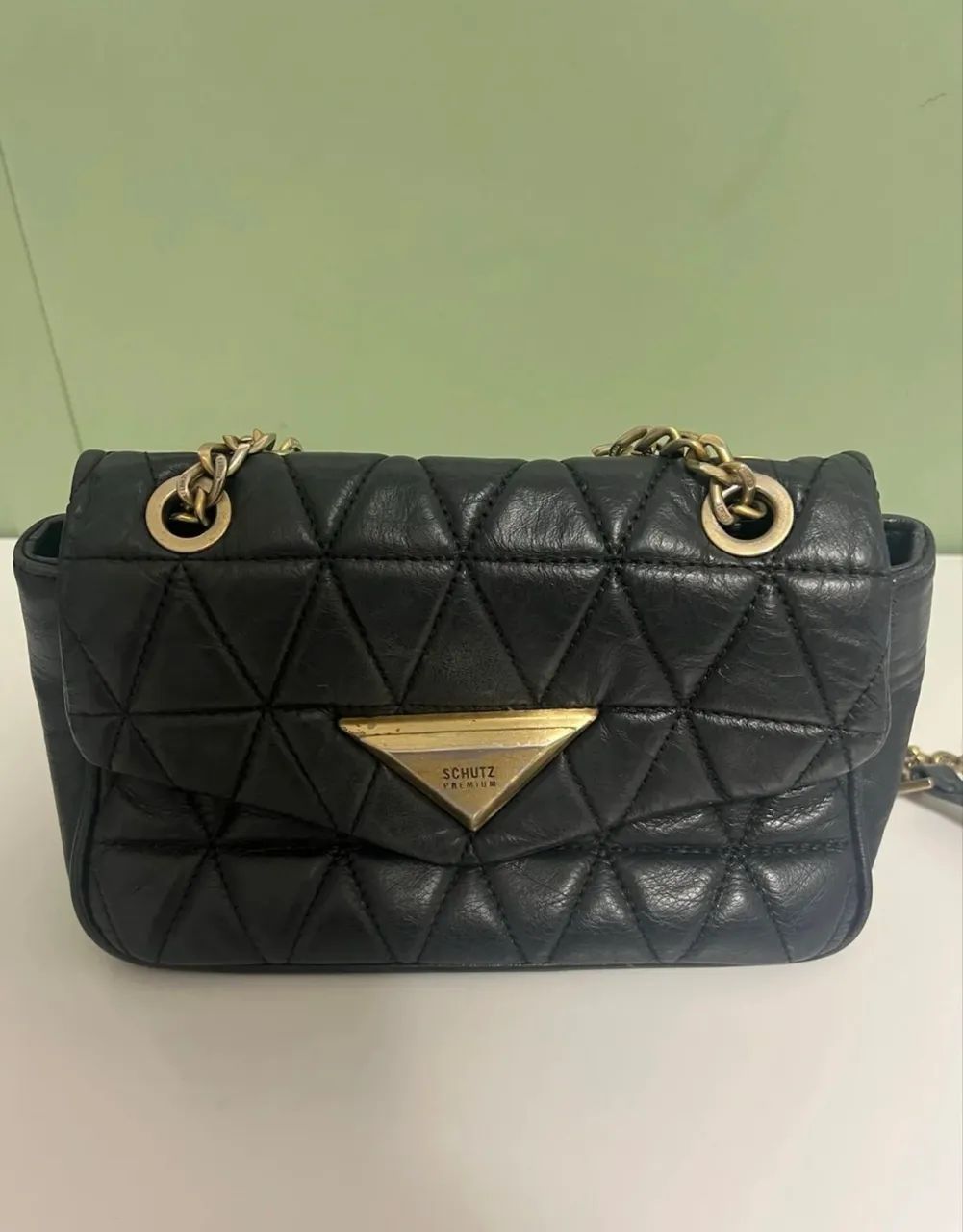 Bolsa Schutz 944 média usada matelassê 