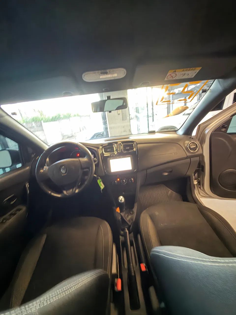 Renault Logan Zen Flex 1.0 12V 4P Mec. 2023 - Foto 3