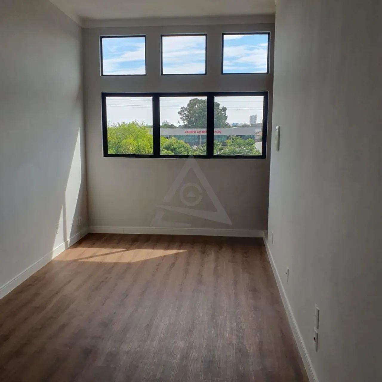 Sala para alugar em Campinas, Jardim do Lago, com 620 m² - Foto 4