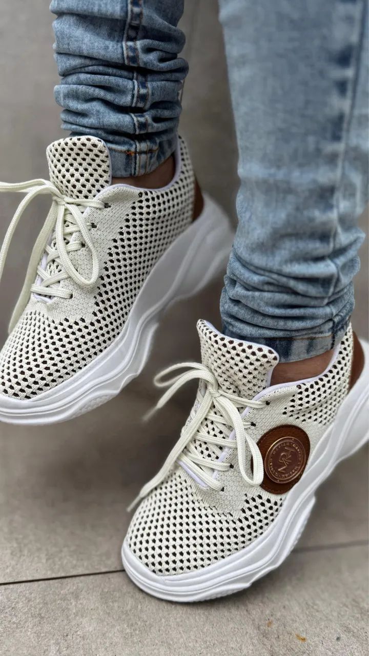 はやみ Ave Maria オブリビオニス EXR Tênis Nike Vomero Plus Masculino | Velocità
