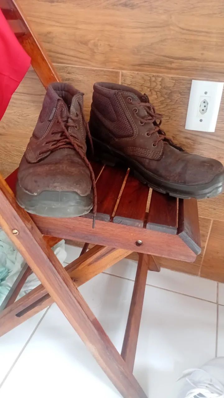 Bota bico de aço (DE COURO)