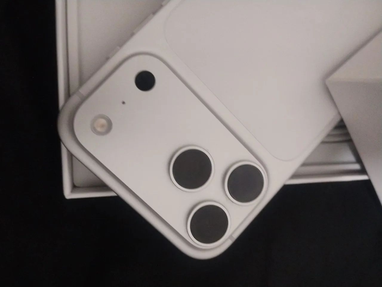 iPhone 17 Pro Max 256GB - Foto 4