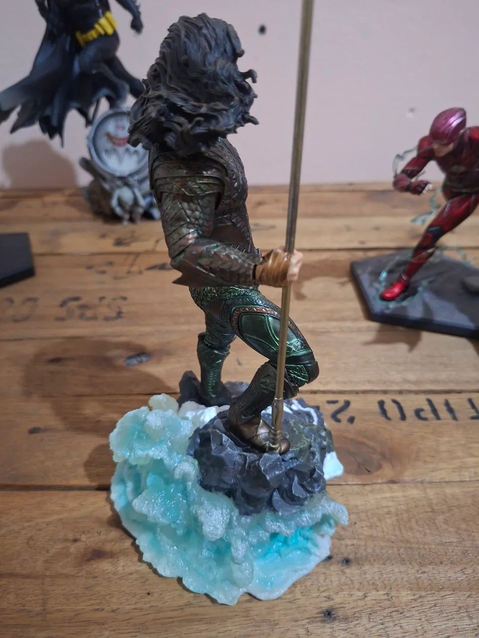 AQUAMAN Iron Studios  - Foto 4