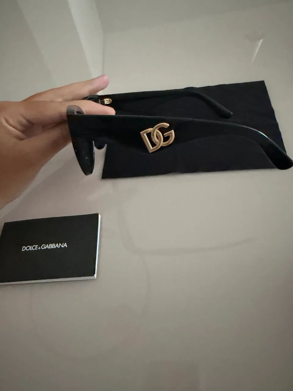 Vendo óculos dolce e gabanna original - Foto 2