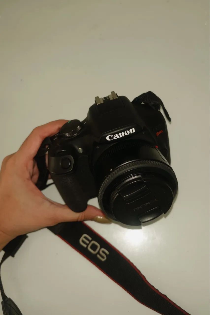 Câmera Cânon Eos rebel T7