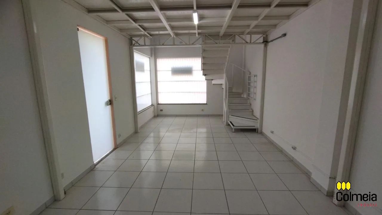 Sala Comercial de Esquina excelente visibilidade - Foto 6