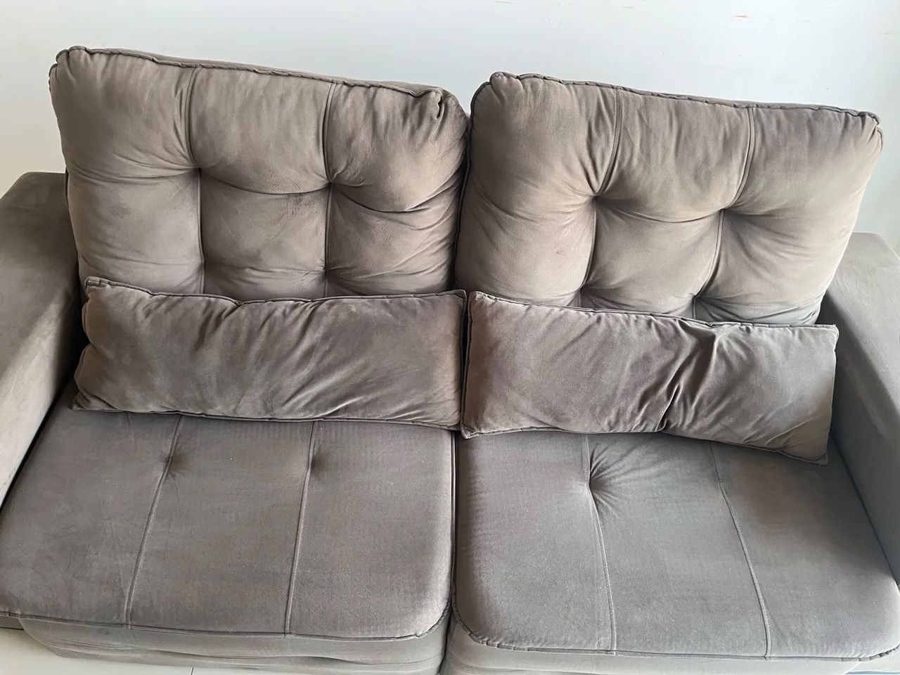 Sofá 2 lugares bem confortável  - Foto 2