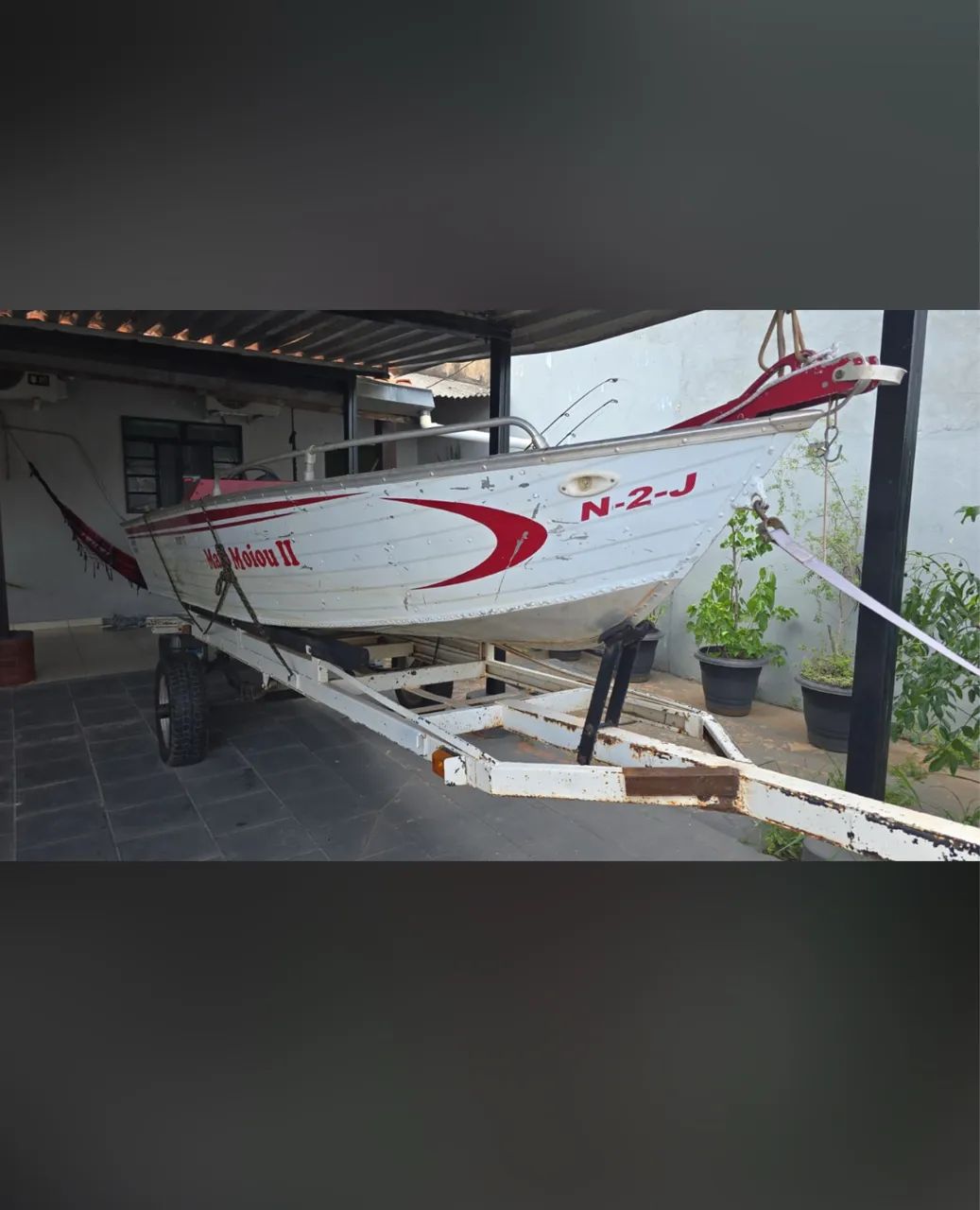 Vendo barco e motor 40