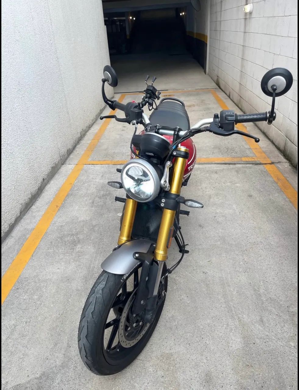 Triumph 400  - Foto 4