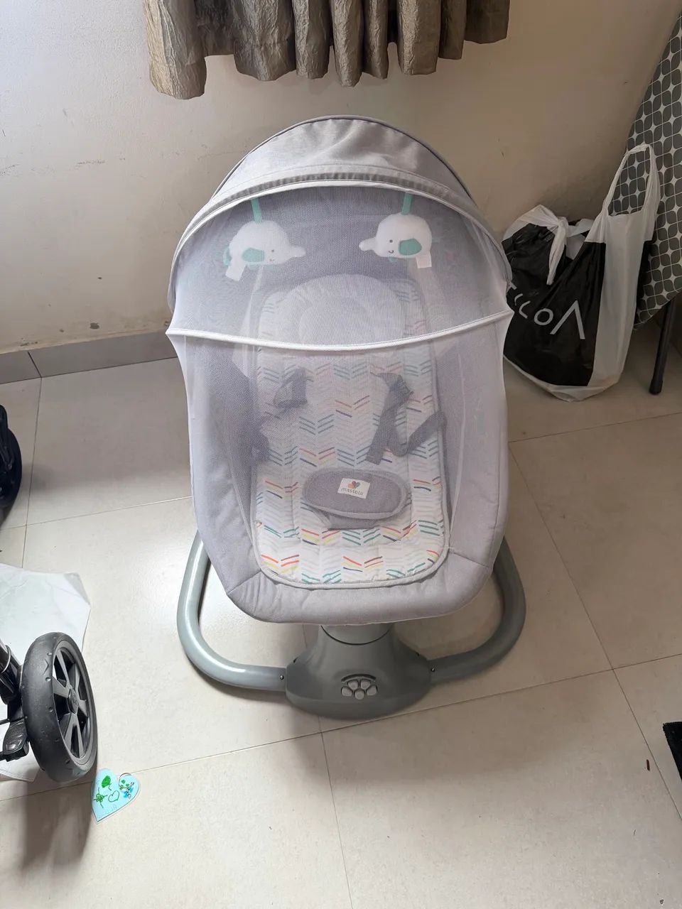 Cadeira de balanço infantil 