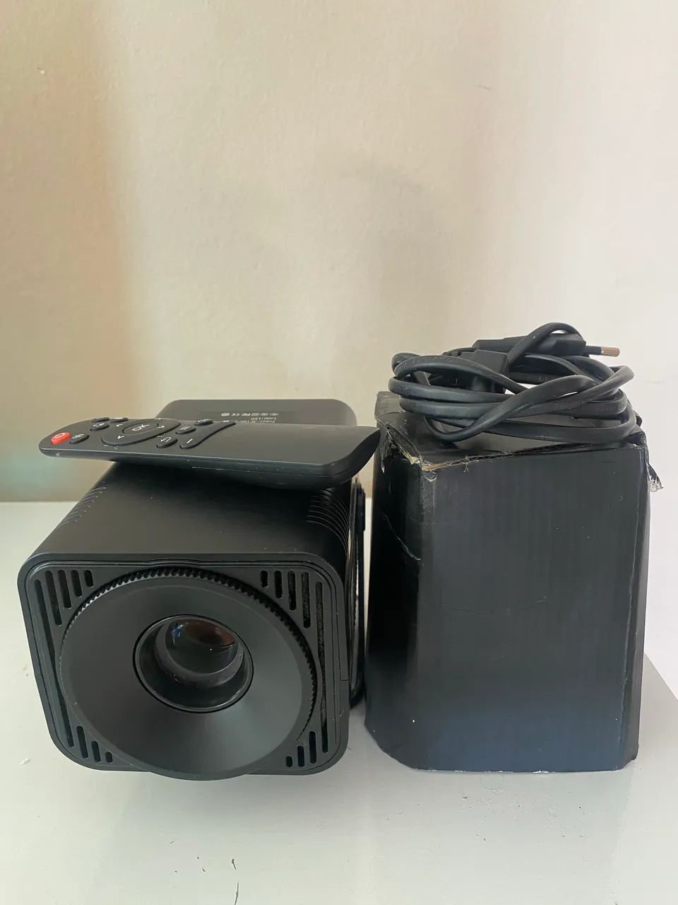 Projetor HY 320 