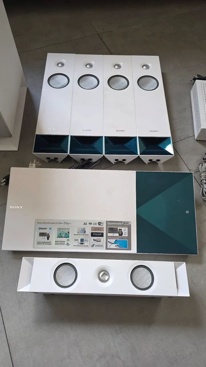 Home Theater Bluray Sony BDV N7100W 1000WRMS com kit Wireless para caixas traseiras 