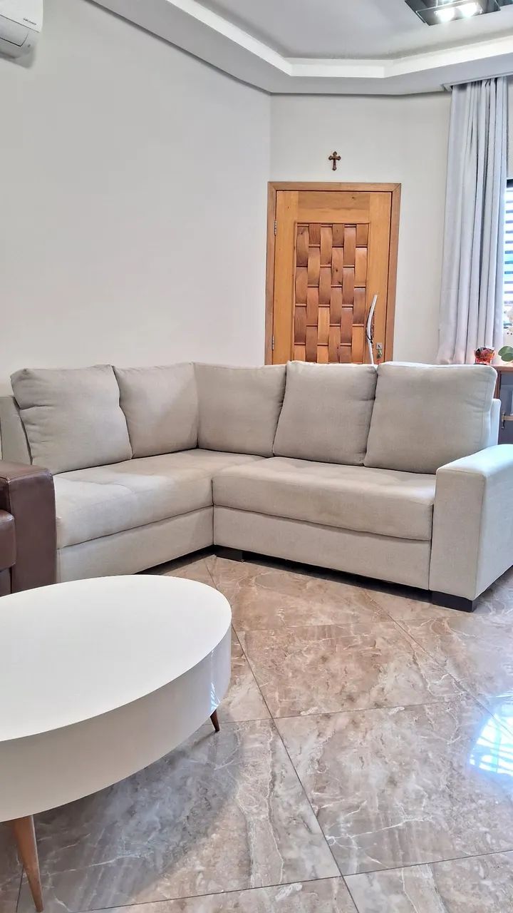 Sofá de Canto com Almofadas Fixas
