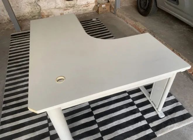 Mesa de escritorio de canto com gavetas  - Foto 4
