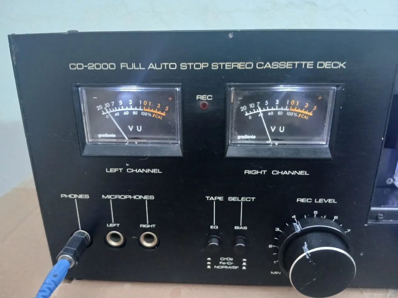 Tape deck Gradiente CD 2000