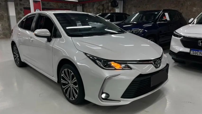 Toyota Corolla Corolla XEi 2.0 Flex 16V Aut. 2022