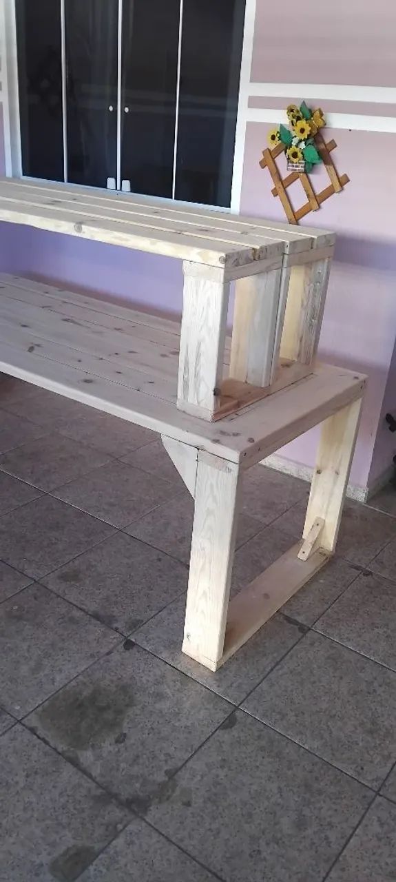 Mesa de madeira e bancos completo  - Foto 4