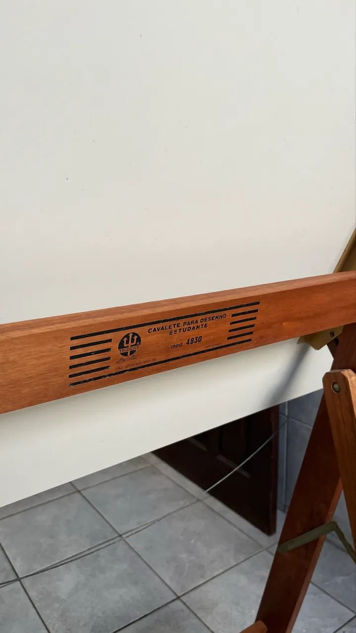 Prancheta de Desenho Técnico A0 Trident Inclinável - Foto 3