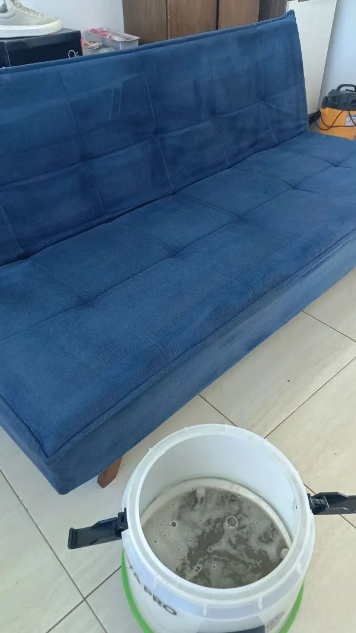 Higienizaç ão de estofados - Foto 2